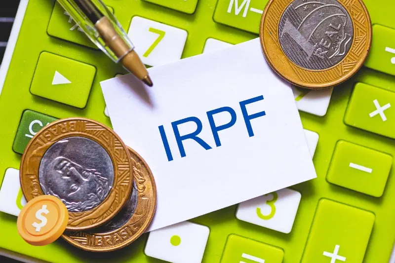 Quem investe em renda fixa precisa declarar imposto de renda?